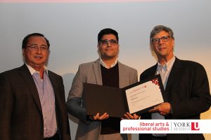 Photo of award winner | 2017-11-30